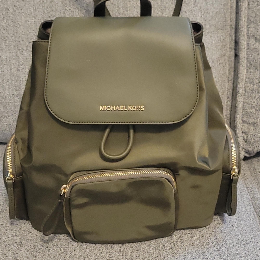 Michael Kors Abbey Backpack Olive